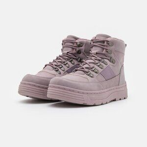 NEW Call It Spring VEGAN DAMMON Lace-up Ankle Boots Lavender Purple Size 10
